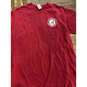 Alabama Crimson Tide Elephant Graphic T-Shirt Red Medium New World Graphics